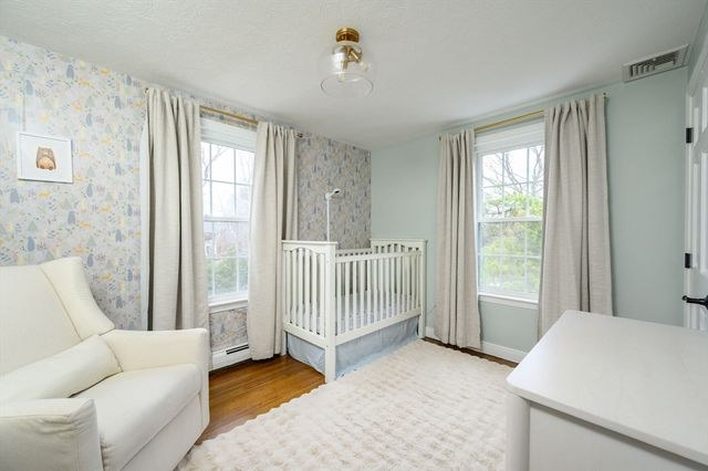 26 French St, Hingham, MA 02043