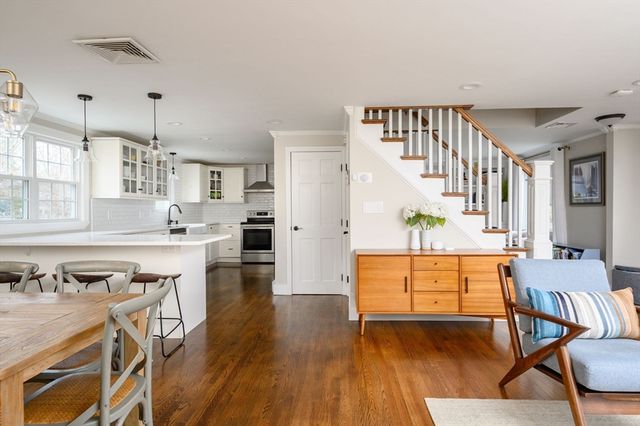 26 French St, Hingham, MA 02043