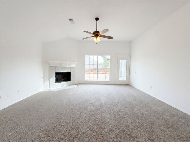 7617 Nightfall Drive, Denton, TX 76210