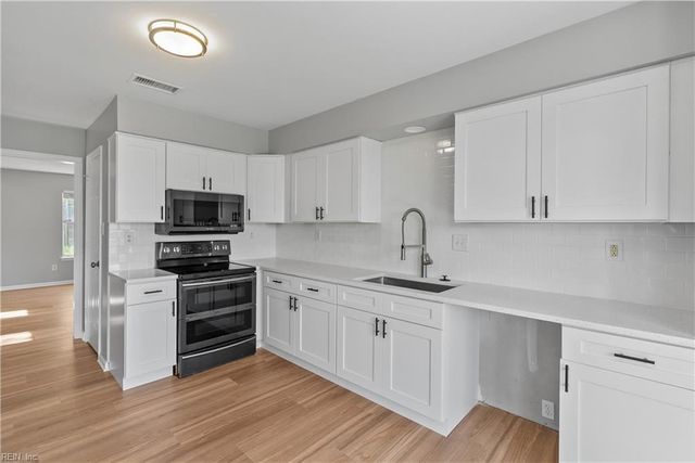 3124 Damascus TRL, Virginia Beach, VA 23453