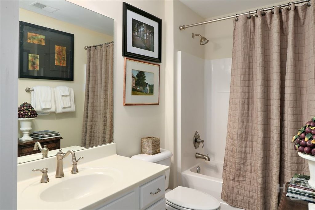 Image 20 of property listing at 4 Jersey Loop, Pooler, GA 31322