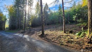 5704 Duane Lane NW, Olympia, WA 98502