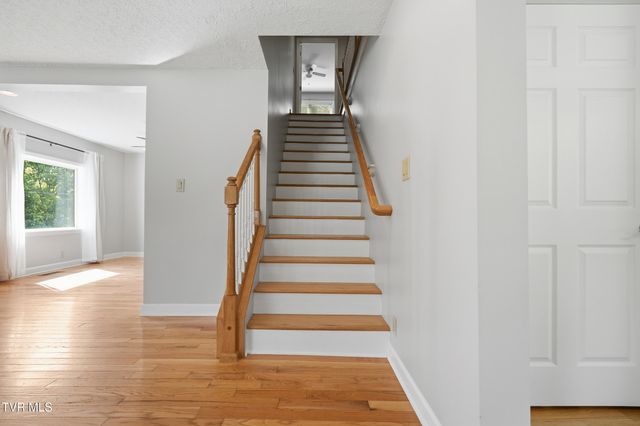 610 Leigh Avenue, Pennington Gap, VA 24277