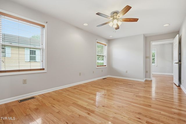 610 Leigh Avenue, Pennington Gap, VA 24277