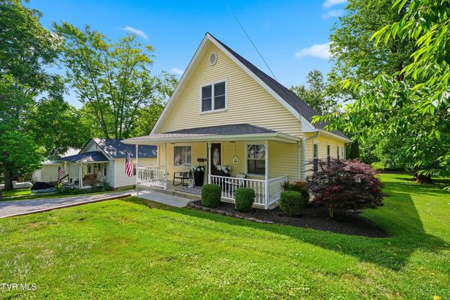 610 Leigh Avenue, Pennington Gap, VA 24277