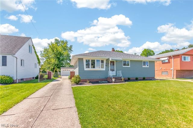 11005 Bobko Boulevard, Parma, OH 44130