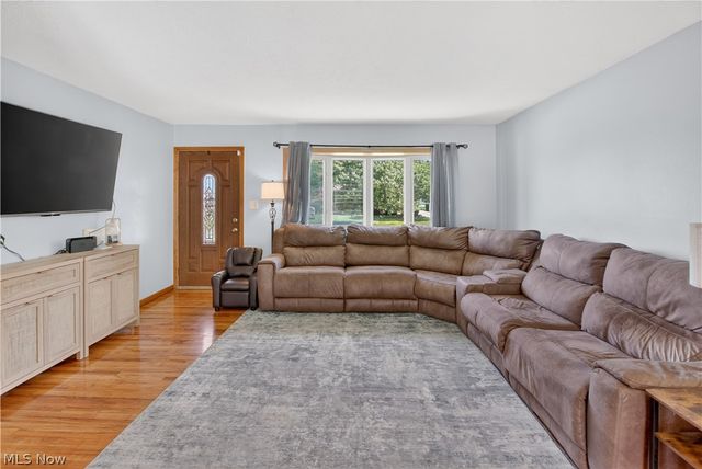 11005 Bobko Boulevard, Parma, OH 44130