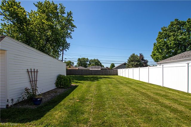 11005 Bobko Boulevard, Parma, OH 44130