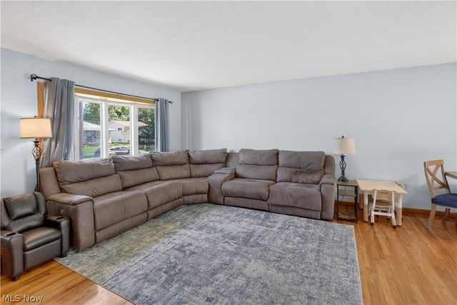 11005 Bobko Boulevard, Parma, OH 44130
