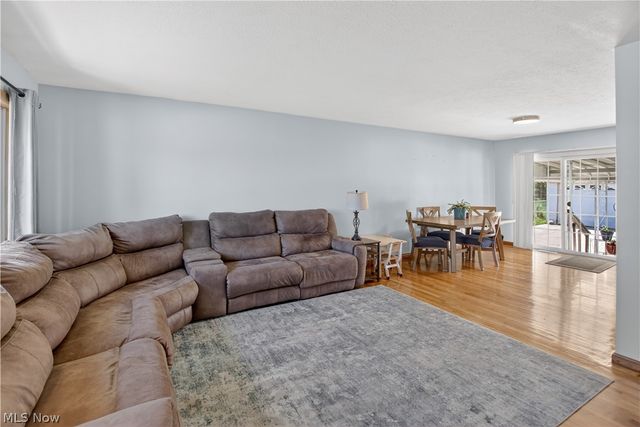 11005 Bobko Boulevard, Parma, OH 44130