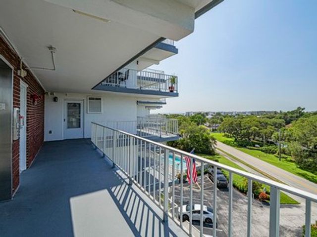 935 E Causeway Boulevard 505, Vero Beach, FL 32963