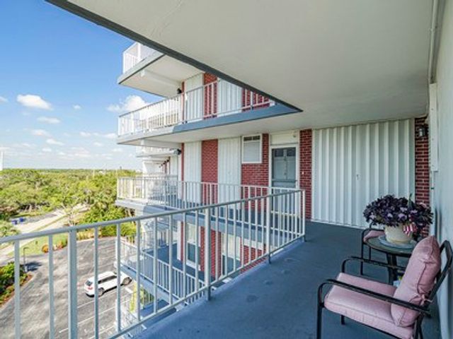 935 E Causeway Boulevard 505, Vero Beach, FL 32963