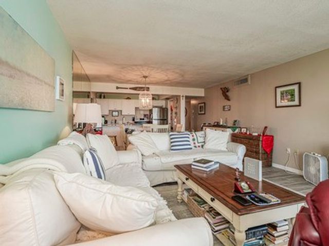 935 E Causeway Boulevard 505, Vero Beach, FL 32963