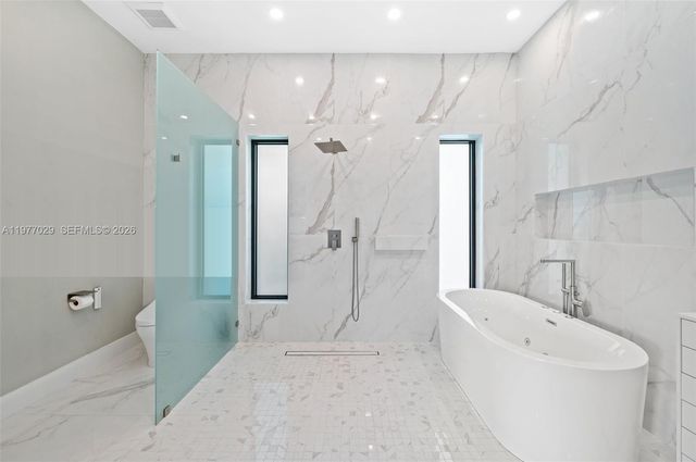 3560 Paddock Rd, Weston, FL 33331