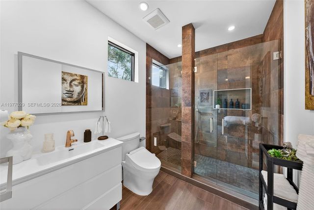 3560 Paddock Rd, Weston, FL 33331