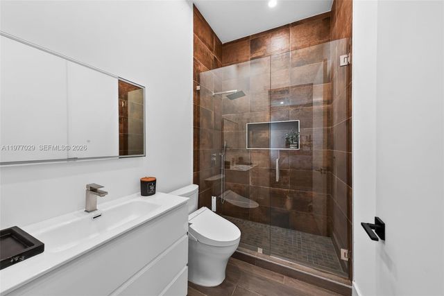 3560 Paddock Rd, Weston, FL 33331