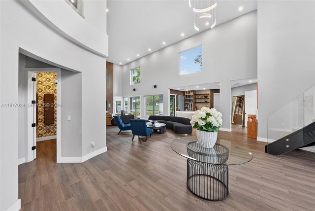 3560 Paddock Rd, Weston, FL 33331