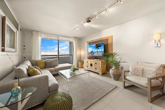 1775 Washington Ave 8F, Miami Beach, FL 33139