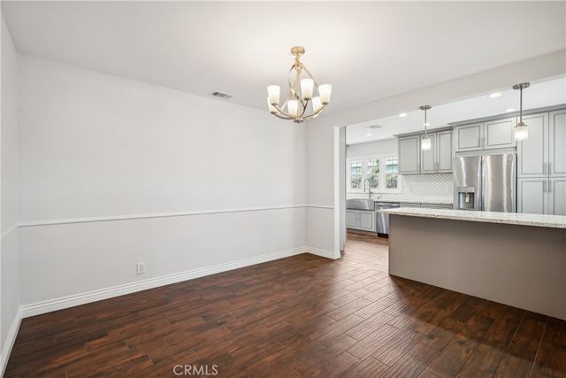 3816 S Victoria Avenue, Los Angeles, CA 90008