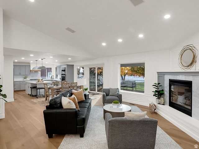 11324 S TRENT DR, South Jordan, UT 84095