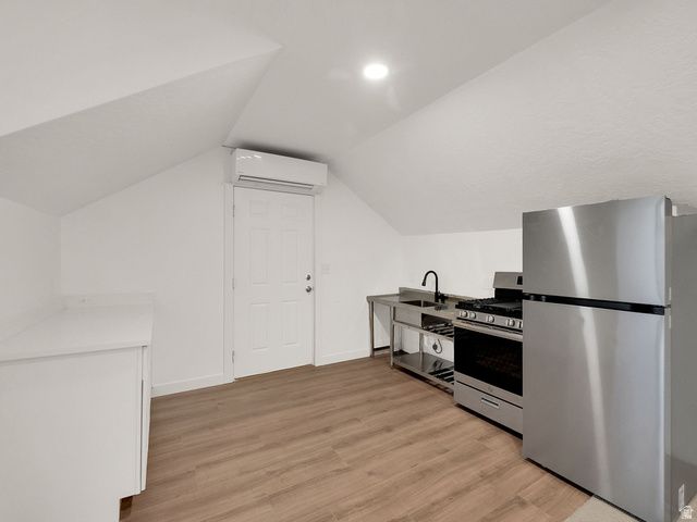 11324 S TRENT DR, South Jordan, UT 84095