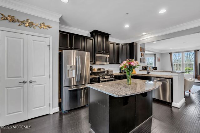 93 Phillip E. Frank Way, Cliffwood, NJ 07721