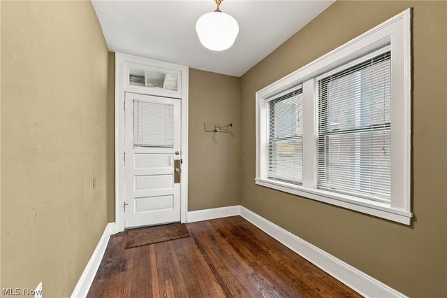 2469 Overlook Road 7, Cleveland Heights, OH 44106
