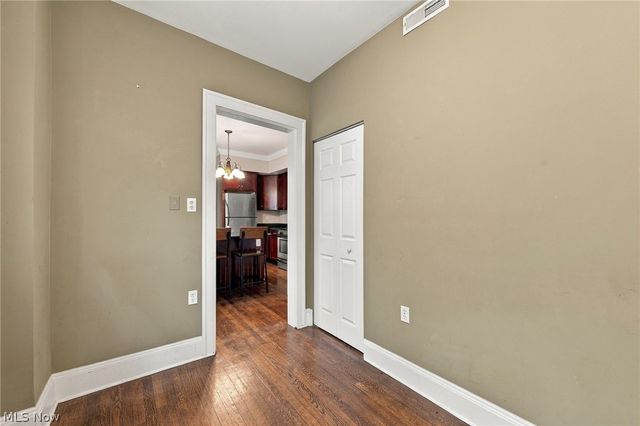 2469 Overlook Road 7, Cleveland Heights, OH 44106