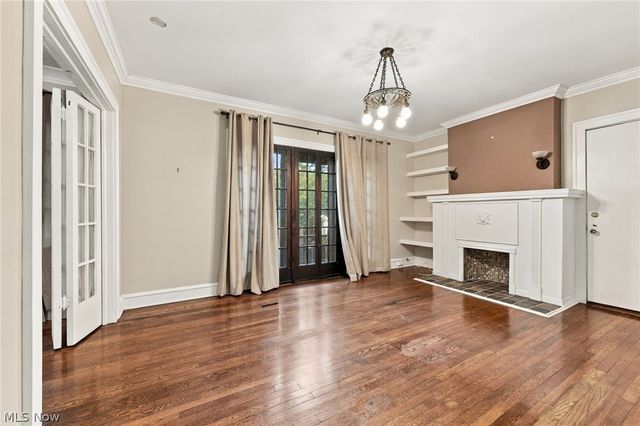 2469 Overlook Road 7, Cleveland Heights, OH 44106