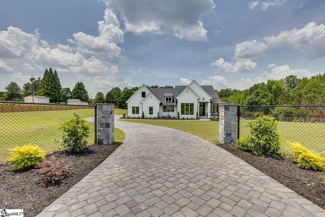 3421-A Tigerville Road, Travelers Rest, SC 29690