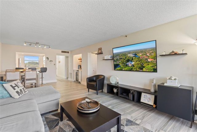 1850 Homewood Boulevard 512, Delray Beach, FL 33445