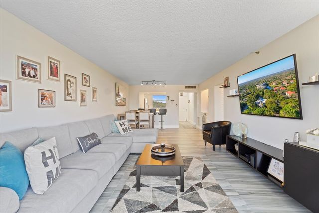 1850 Homewood Boulevard 512, Delray Beach, FL 33445