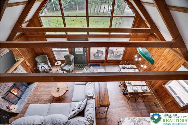 286 Fawn Road, Tobyhanna Twp, PA 18347