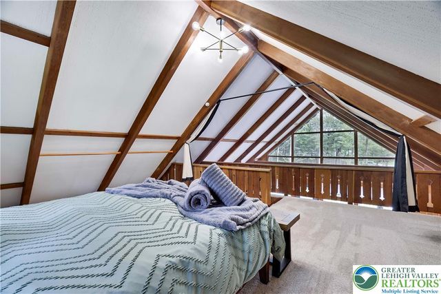 286 Fawn Road, Tobyhanna Twp, PA 18347