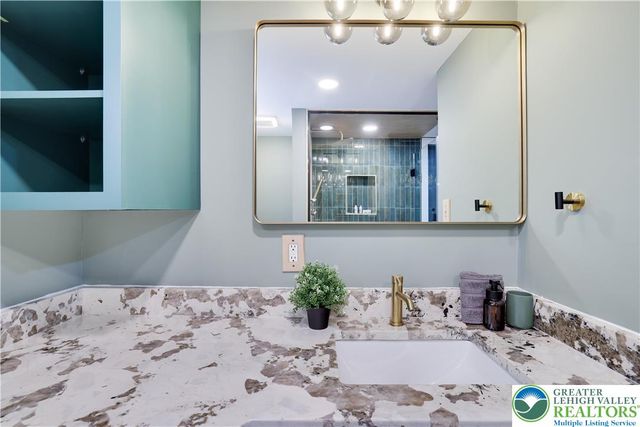 286 Fawn Road, Tobyhanna Twp, PA 18347