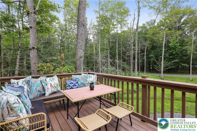 286 Fawn Road, Tobyhanna Twp, PA 18347