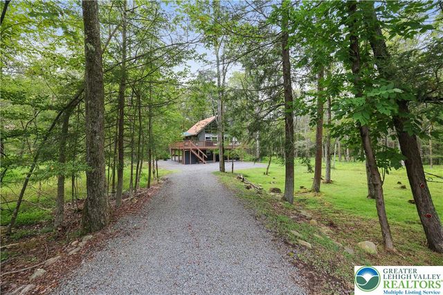 286 Fawn Road, Tobyhanna Twp, PA 18347