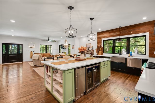 6306 Hickory Rd, Chesterfield, VA 23803
