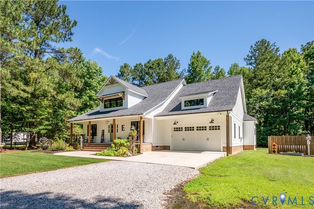 6306 Hickory Rd, Chesterfield, VA 23803