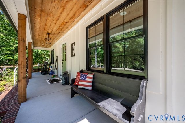 6306 Hickory Rd, Chesterfield, VA 23803