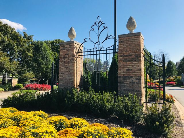 14561 Crystal Tree Drive, Orland Park, IL 60462