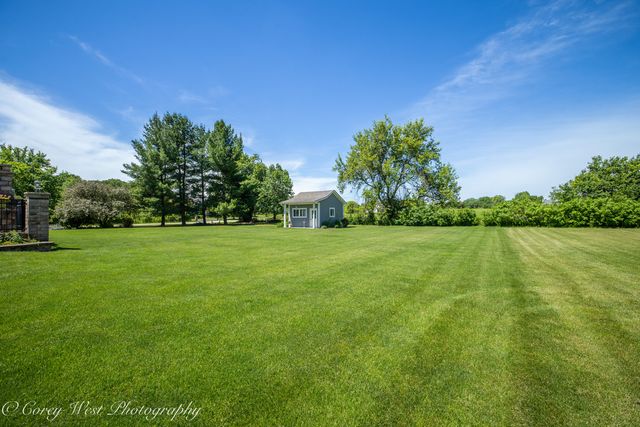 1545 Sunflower Drive, Sycamore, IL 60178