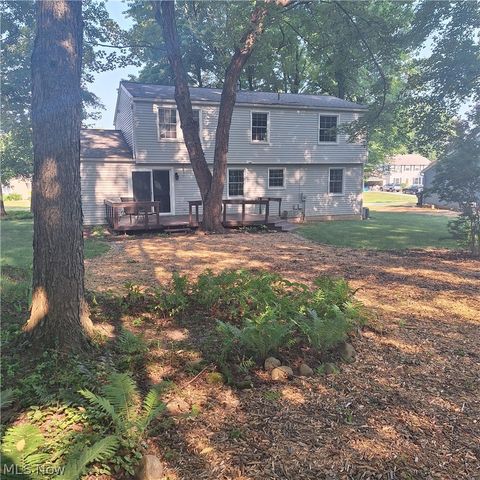 95 River Park Boulevard, Munroe Falls, OH 44262
