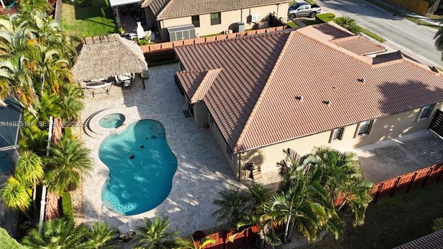 15413 SW 116th Ter, Miami, FL 33196