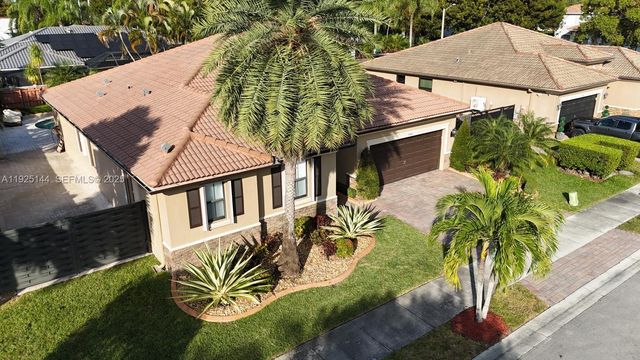 15413 SW 116th Ter, Miami, FL 33196