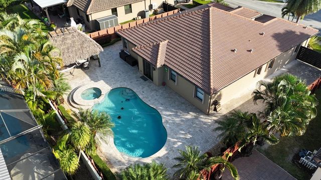 15413 SW 116th Ter, Miami, FL 33196