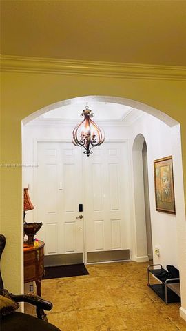 15413 SW 116th Ter, Miami, FL 33196