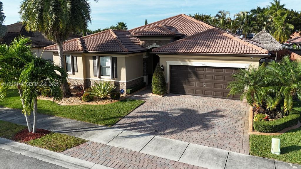 15413 SW 116th Ter, Miami, FL 33196
