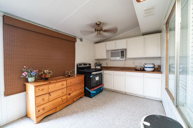 3026 S Peach Hollow Circle, Pearland, TX 77584