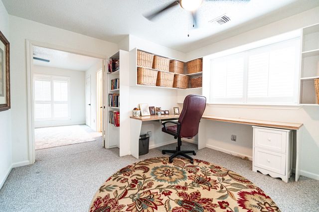 3026 S Peach Hollow Circle, Pearland, TX 77584